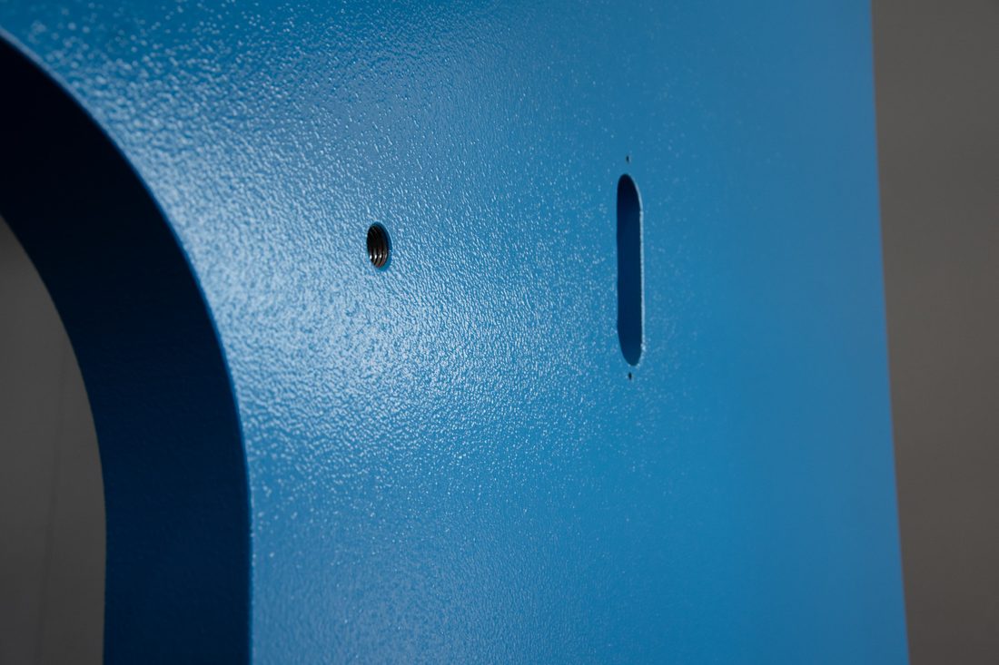 Pannello verniciato in blu